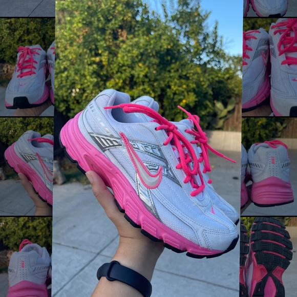 Nike Womens Initiator Sneakers 7.5